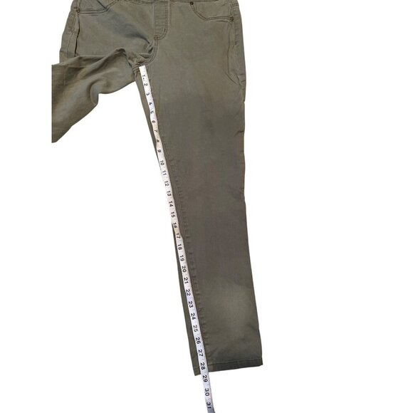 ND New Directions Womens Skinny Jeans Size 10R Pull On Olive Green Stretch - Picture 8 of 14